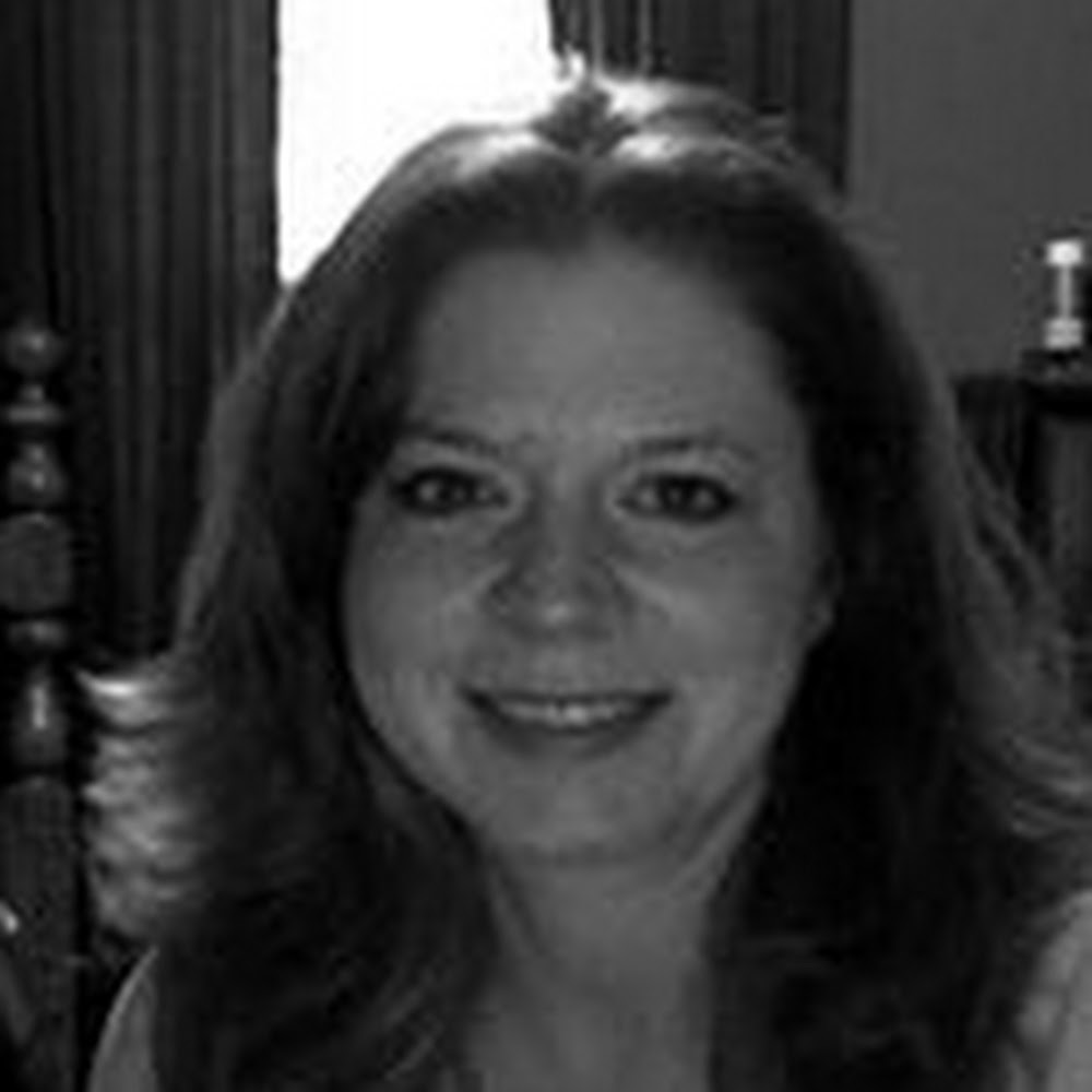 Meet your Posher, Leslie